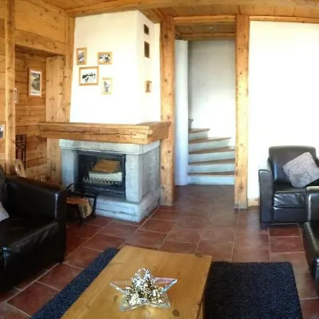 Les Deux Tetes 2 Chez Fifine Alpesi faház